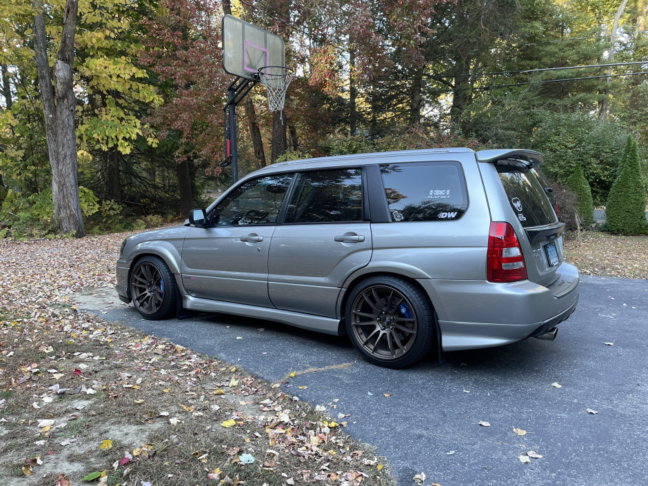 Ronald B's 2005 Forester STi 