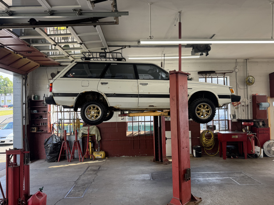 ethan chaffee's 1992 Loyale GL