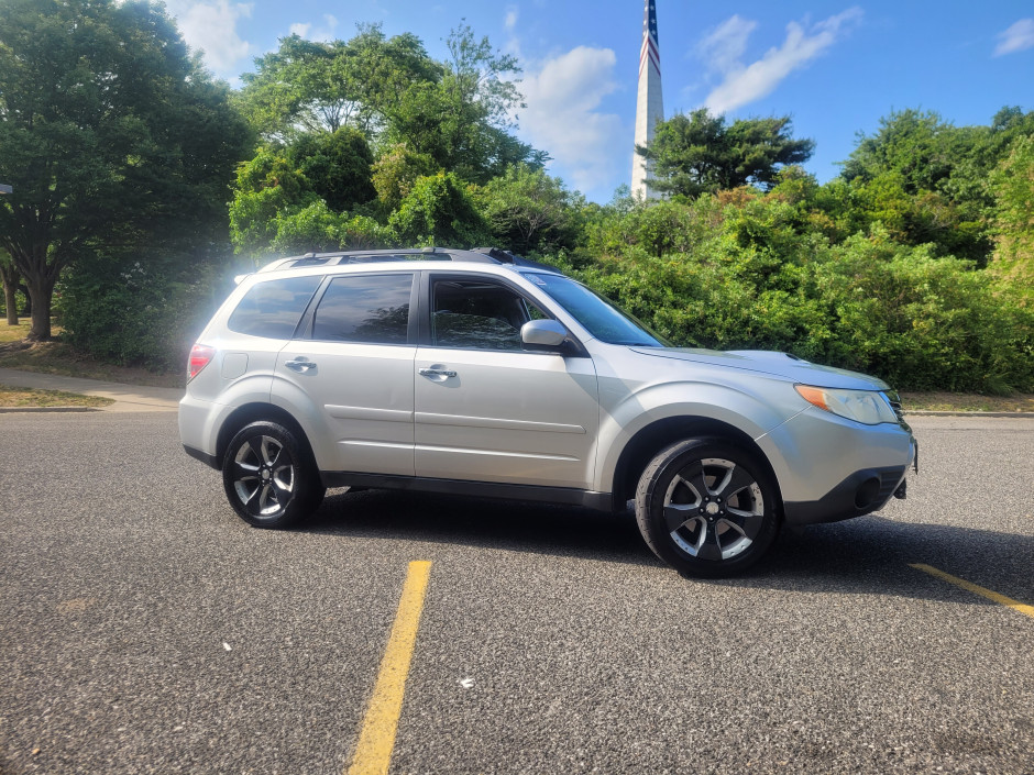 Scott Friedman's 2009 Forester XT