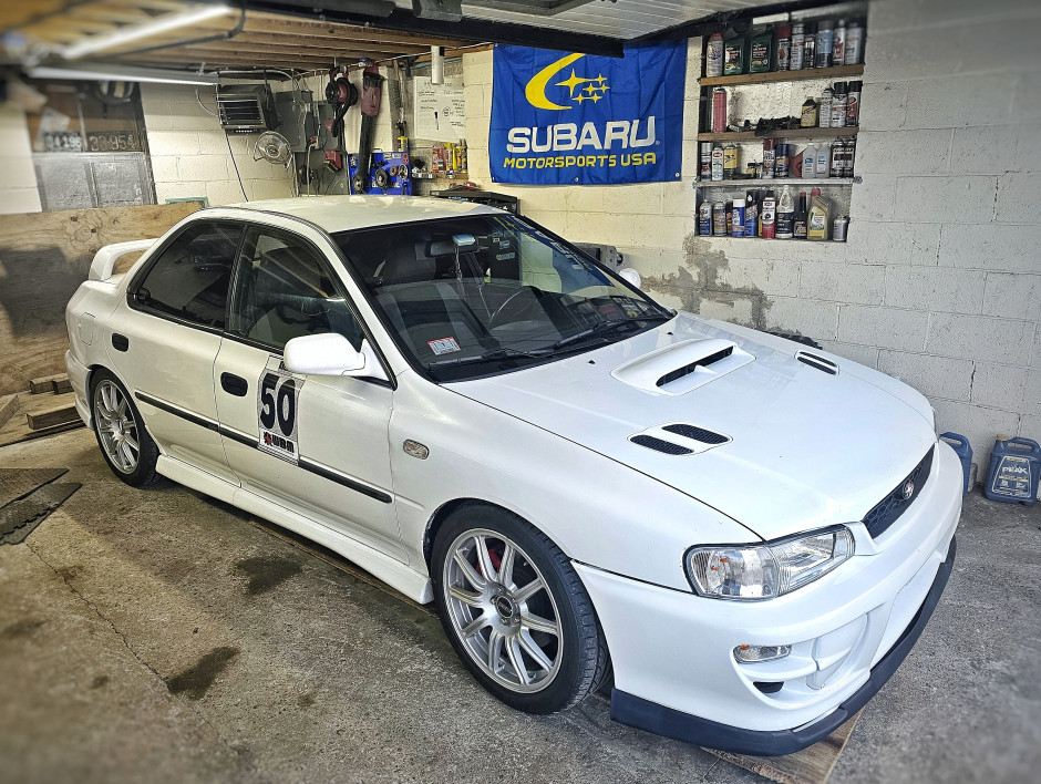 Dave Rogers's 1998 Impreza 2.2L