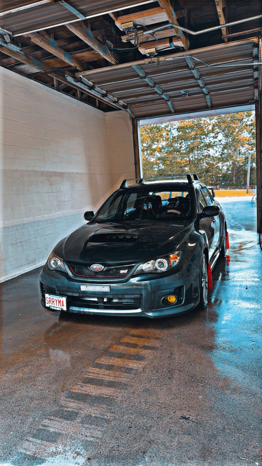 Freddy Vega's 2011 Impreza WRX STI 
