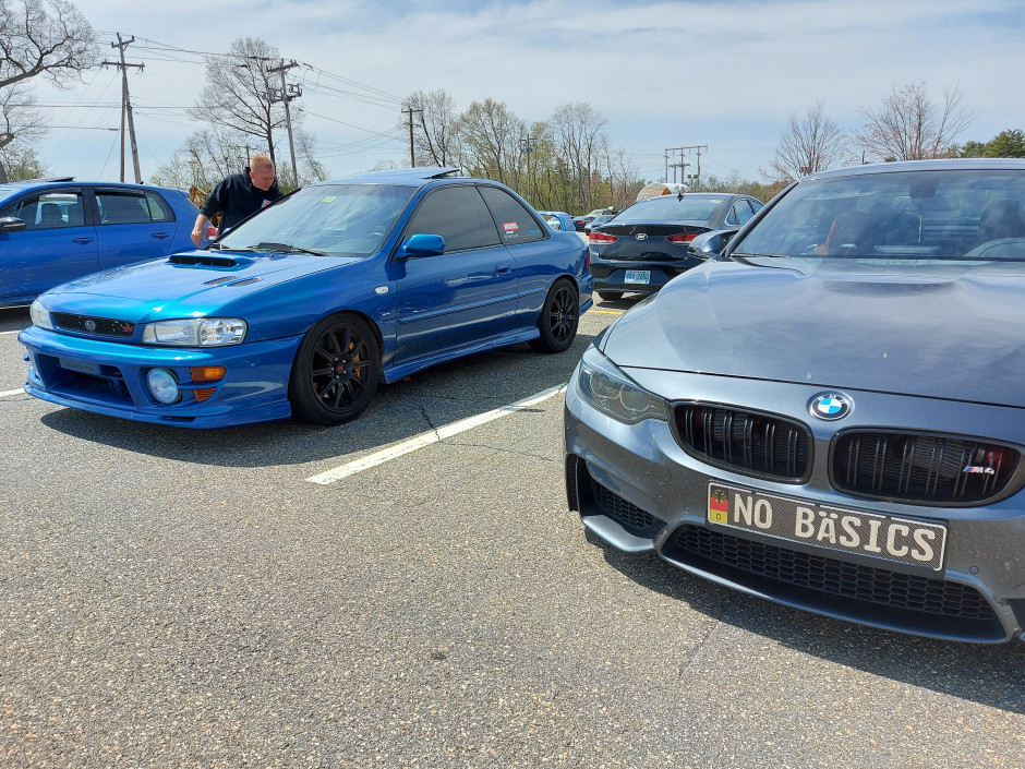 Robert Edwards 's 2000 Impreza 2.5RS