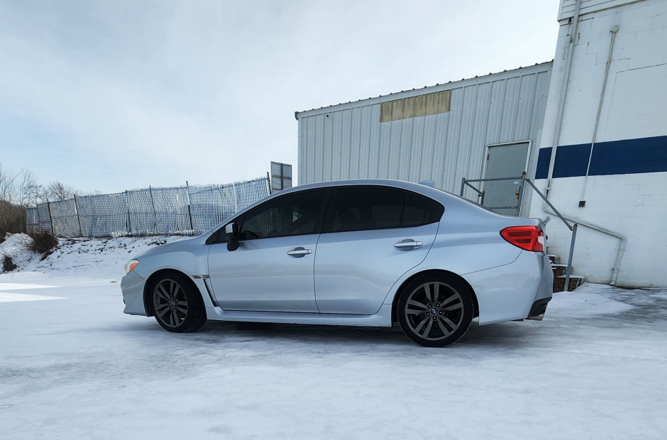 Raymond J's 2017 Impreza WRX Premium 