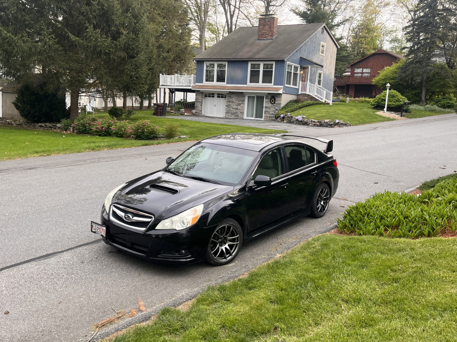 Joseph  G's 2010 Legacy 2.5Gt