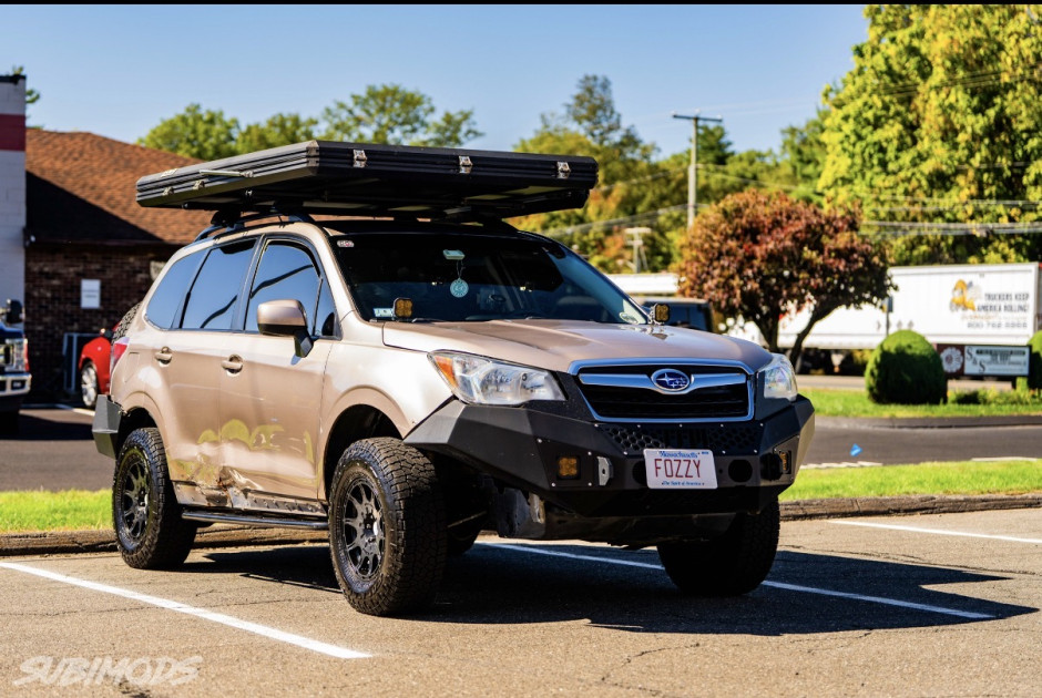 Sam Epstein 's 2015 Forester 2.5i