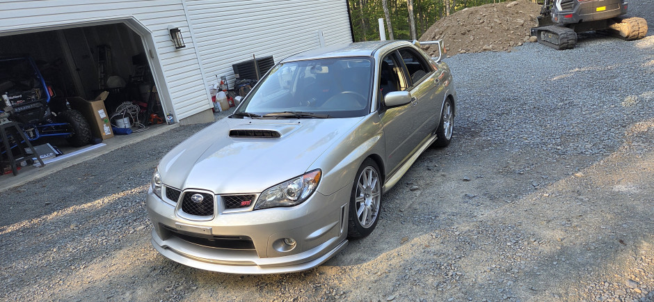 Dustin S's 2006 Impreza WRX STI