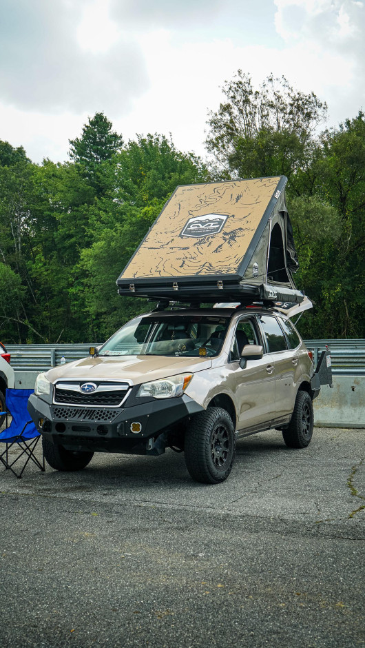 Sam Epstein 's 2015 Forester 2.5i