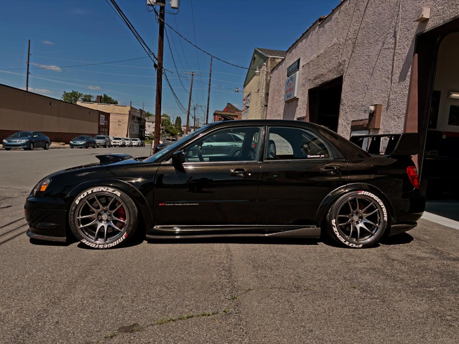 Drew Griffiths 's 2004 Impreza WRX STI 