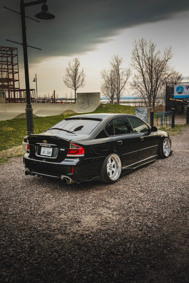 Matthew Mikolay's 2008 Legacy 3.0r Limited