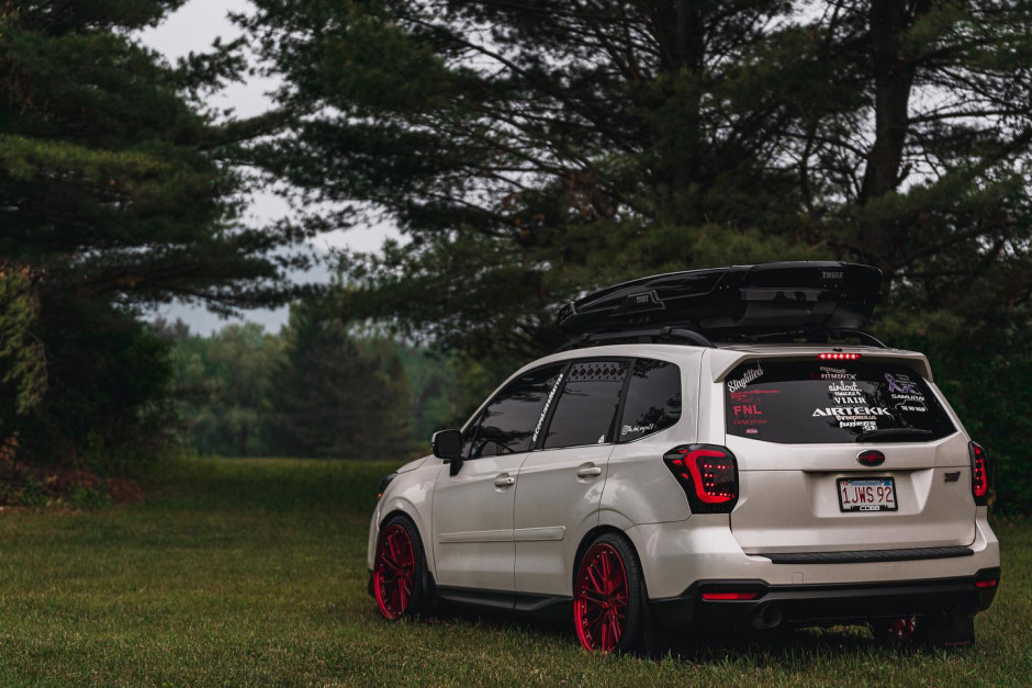 Brandon Pettit's 2014 Forester 2.0 xt touring 