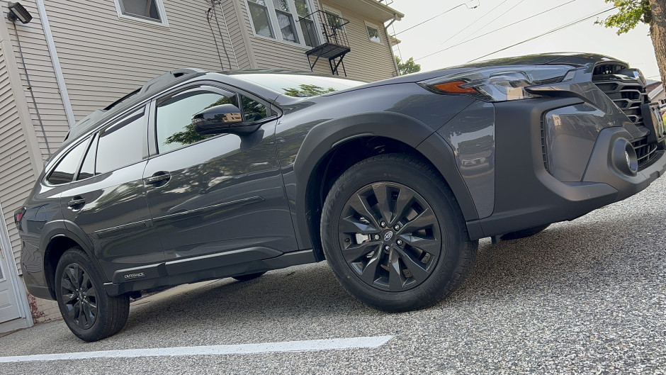 Kimberly J's 2023 Outback Onyx