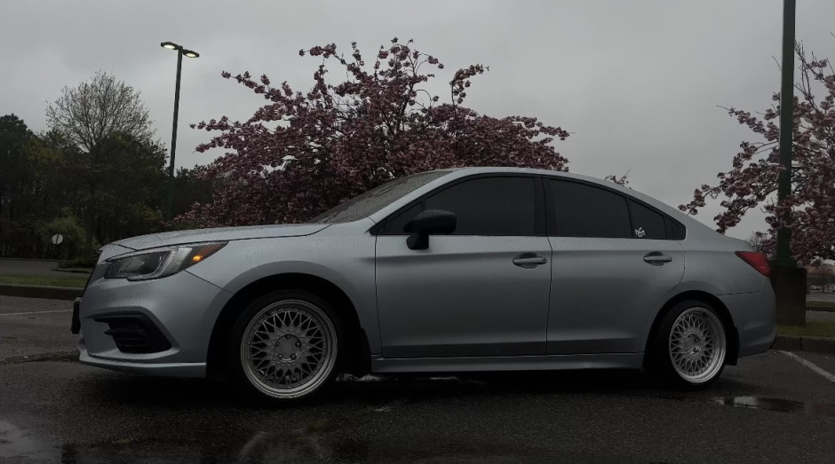 max S's 2018 Legacy 2.5i