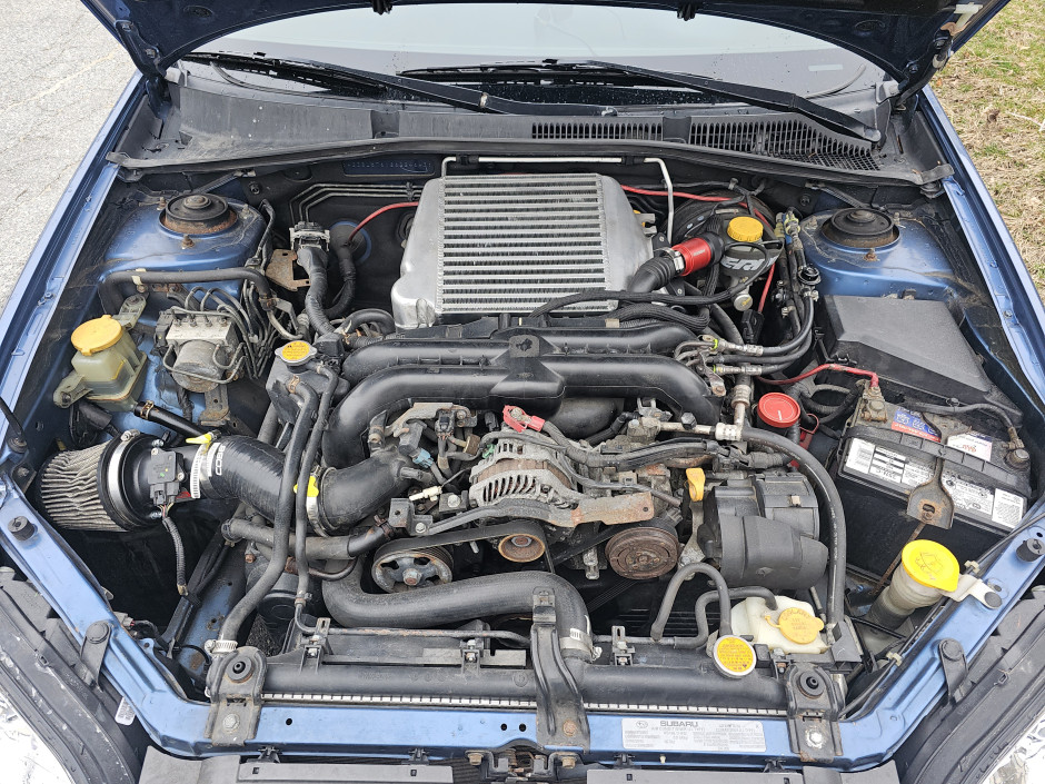 Matthew  Brito's 2008 Legacy Gt limited 