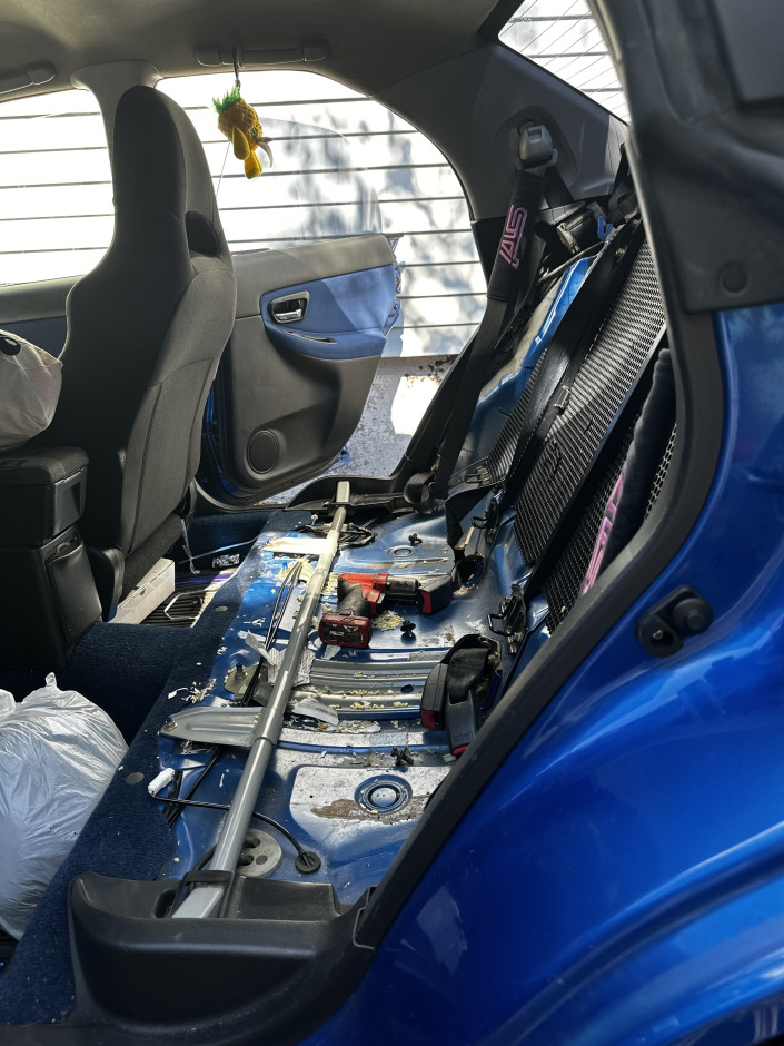 Lorinda Bradbury's 2005 Impreza WRX STI 