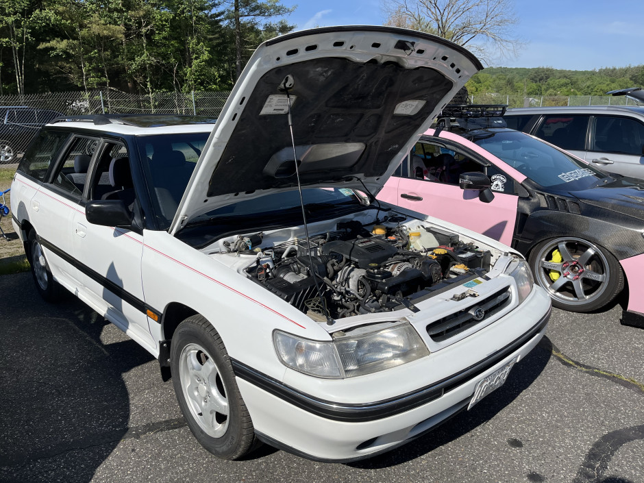 Benjamin L's 1994 Legacy Touring Wagon